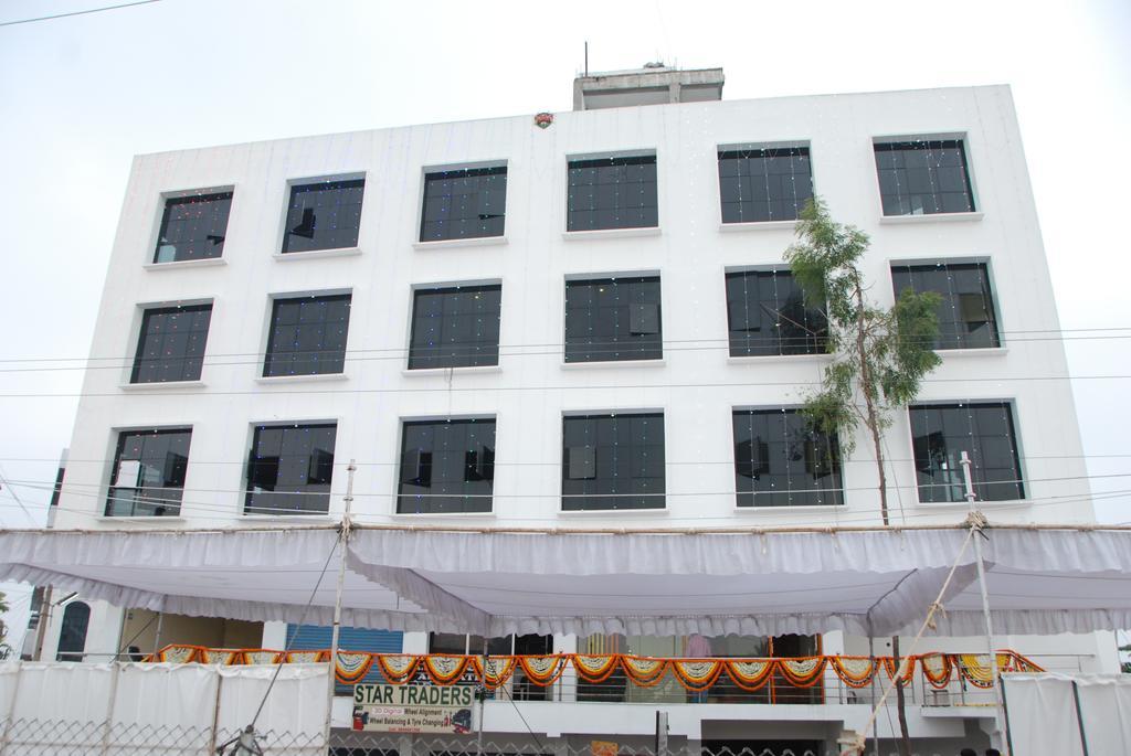 Hotel Neem Tree Hyderabad Airport Shamshabad Zewnętrze zdjęcie