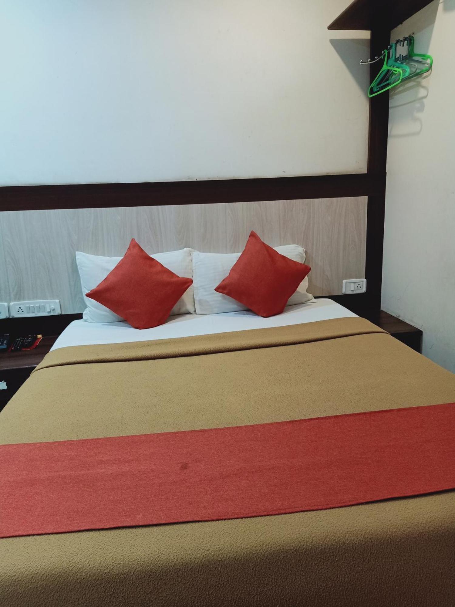 Hotel Neem Tree Hyderabad Airport Shamshabad Zewnętrze zdjęcie