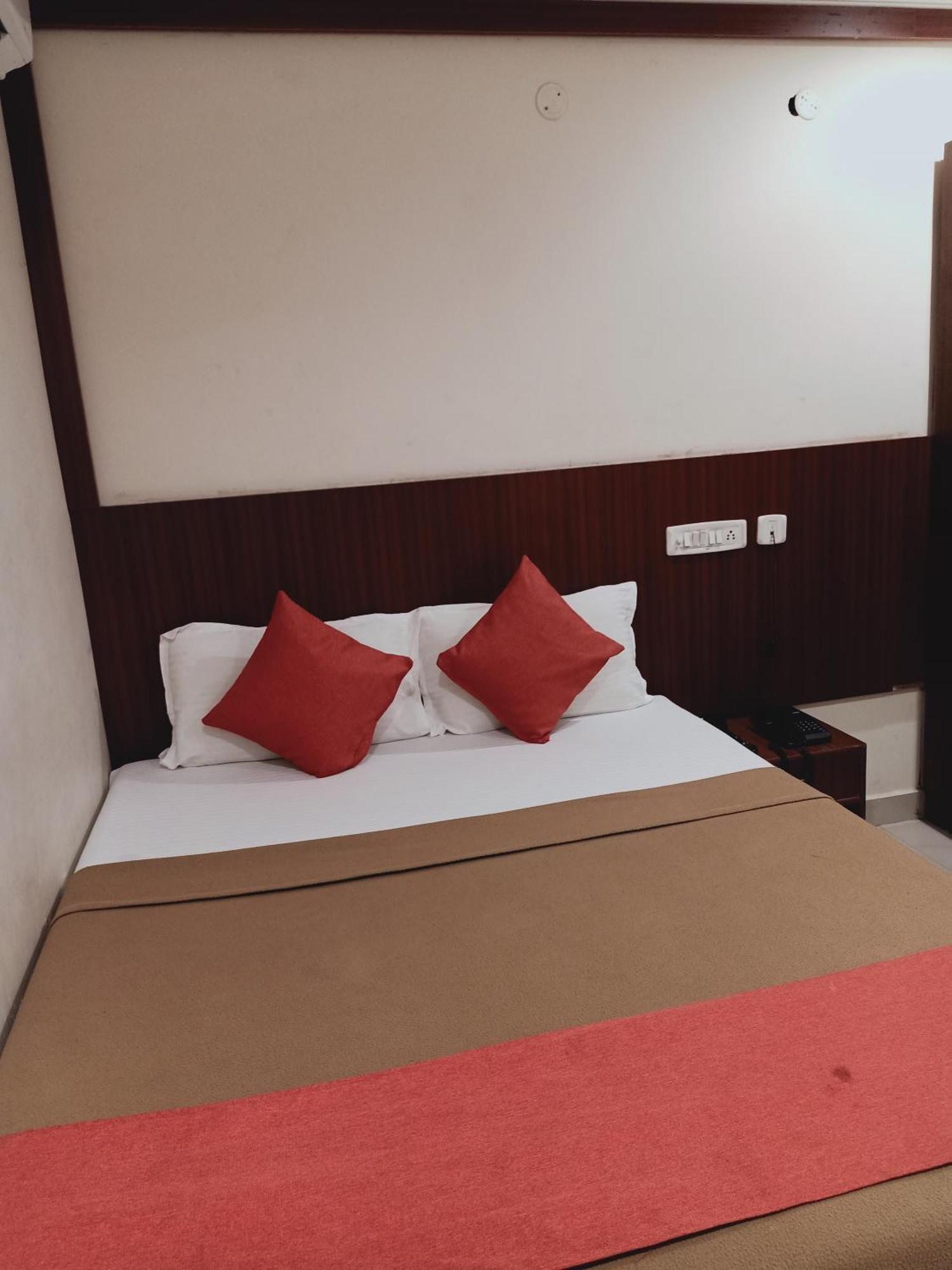 Hotel Neem Tree Hyderabad Airport Shamshabad Zewnętrze zdjęcie