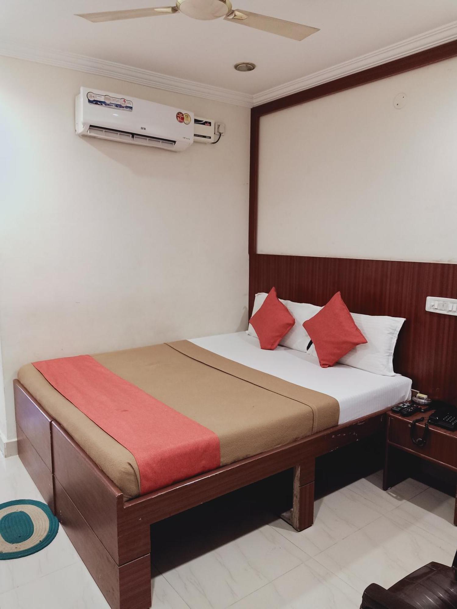 Hotel Neem Tree Hyderabad Airport Shamshabad Zewnętrze zdjęcie